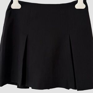 A&F Midrise Black Pleated Mini Skort